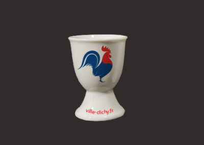 Coquetier en porcelaine, décalcomanie